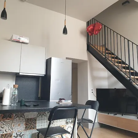 Lejlighed En Duplex A 200 Metres Du Chateau De Versailles!