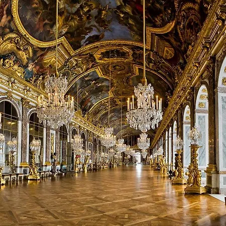 Lejlighed En Duplex A 200 Metres Du Chateau De Versailles! *
